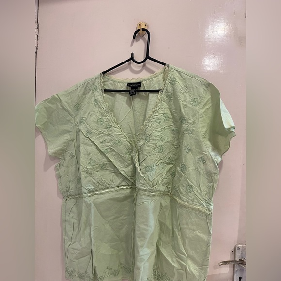 Green cotton top - Picture 2 of 5